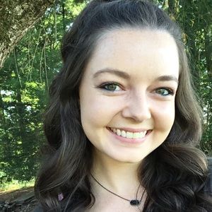 Meet your Posher, Paige